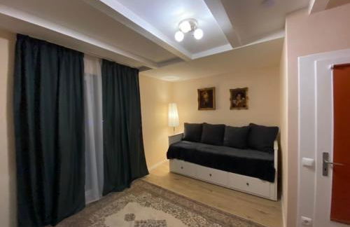 2 Zi Ferienwohnung mit schöner Aussicht und mit Balkon bis zu 5 Personen in Loßburg, Schwarzwald - Foto 1