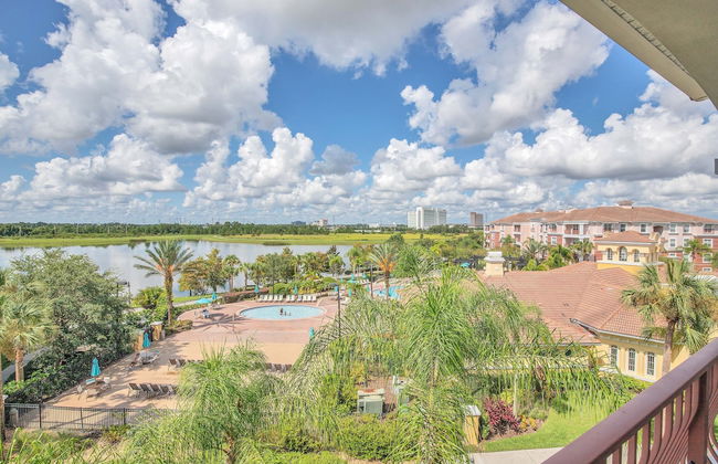 Condo w/ Prime View of Lake, Pool & Fireworks! - Foto 23