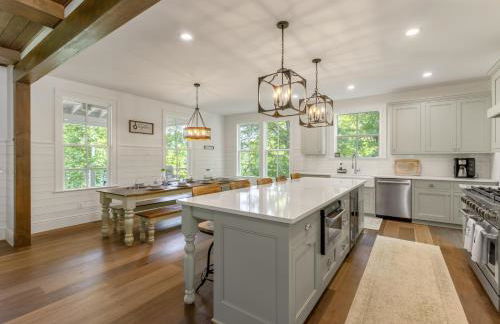 Lakeside Retreat Sleeps 22 Dock Grill Game Room - Foto 11