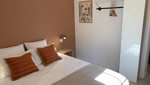 La Maison des Ecureuils - Bruniquel - Foto 3, wardrobe