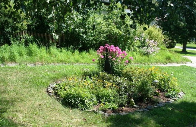 Family-friendly Tretting Home - Photo 19