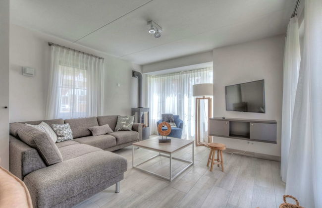 Luxurious Stately Villa With 3 Bathrooms, 1km From the Beach - Foto 6