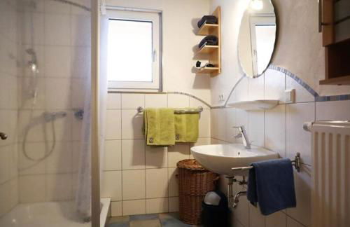 Gästezimmer Weingut Rösch - Foto 7