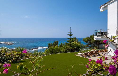 Icarus Luxury Beachfront Villa - Foto 90
