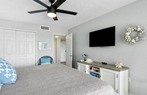Amelia Surf and Racquet Club Condo - 1st Floor Ocean View - Pools - Tennis Courts - Sleeps 4 - Foto 11