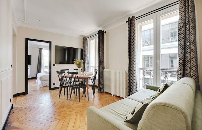 Charming apt - 2br/6p - Ternes/ Arc de Triomphe - Photo 16
