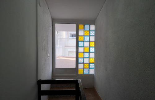 Fantástico Apartamento en el centro de Blanes y a 150mts de la Playa - Photo 12