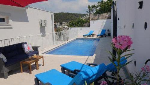 Villa More - Photo 2