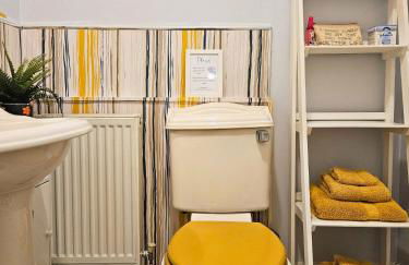 The Ferns - Modern Apartment With Parking & Shared Garden - Foto 31