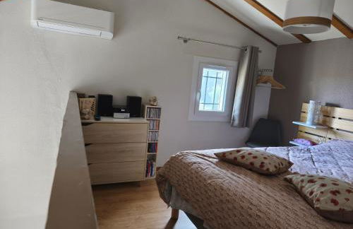 Maison de vacances dans les hauteurs de Salavas - Foto 6