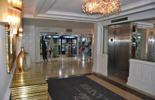 Ocean front 2 Bedroom and 2 Bathroom apartment at The Alexander Resort - Foto 38