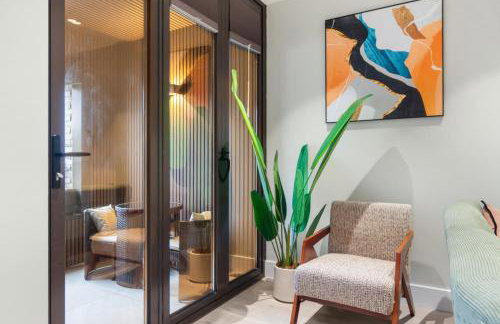 Perfect Apartment Stay for Families and Contractors - Foto 13