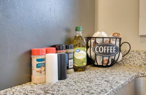 Less Than 1 Mi to Lake Ontario Oswego Group Retreat - Foto 11