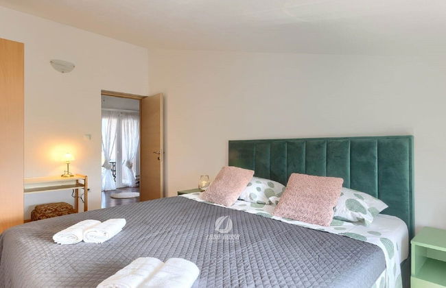 Villa in Galizana With Bubble Bath - Foto 5