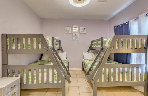 Saltwater Pool! Epic Galveston Bay Group Getaway! - Foto 33