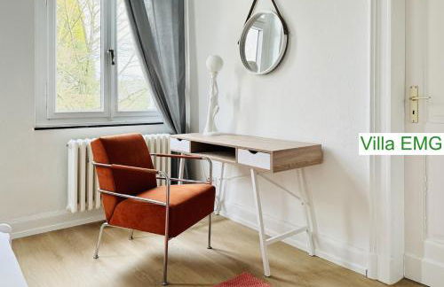 Ferienhaus Villa EMG Velbert nah Düsseldorf Essen Dortmund, Familien Gruppen bis 27 Personen, 3 Küchen, Kaminofen, Terrasse - Photo 36