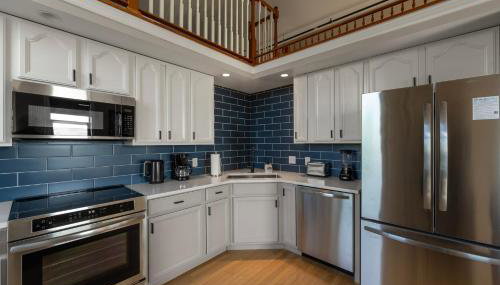 Above Coffee Shop, Cincy Hilltop Apt, City Views! - Foto 2