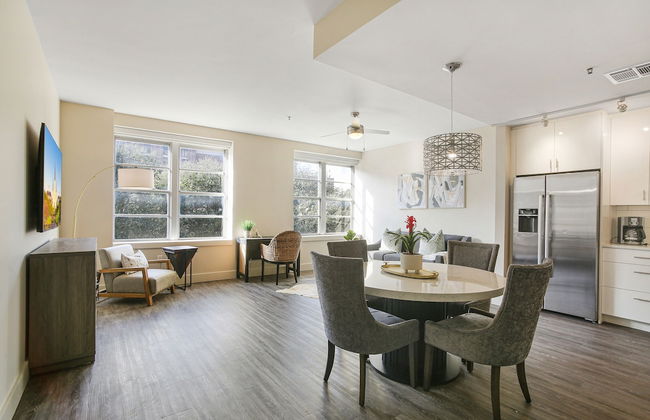 Modern Condos in California Building by Hosteeva - Foto 67