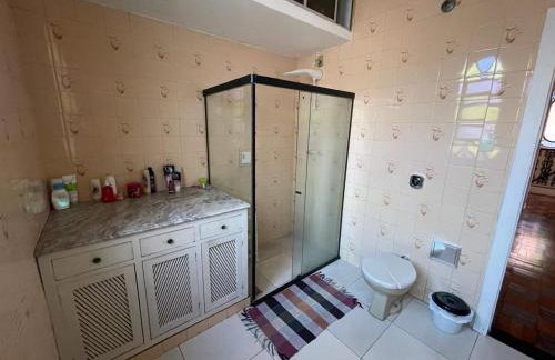 Casa espaçosa no centro - Foto 16