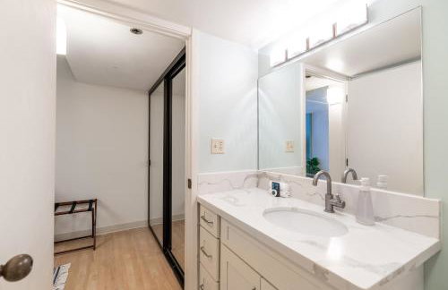 Spacious Downtown Executive Retreat - Free Parking - Foto 12