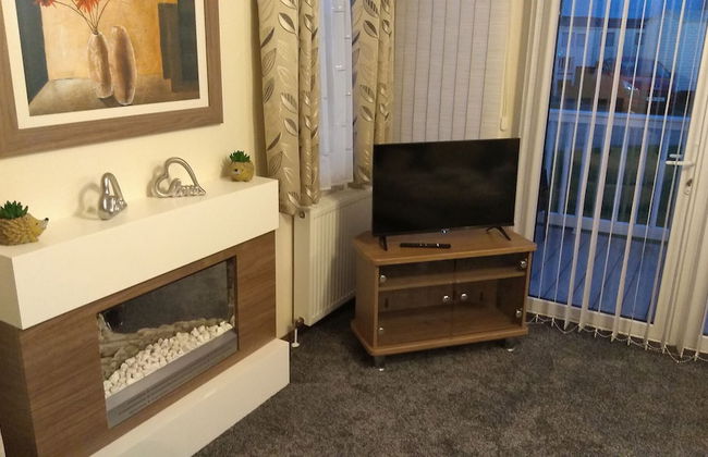 Lovely 3-bed Lodge in Towyn Near Rhyl - Foto 12