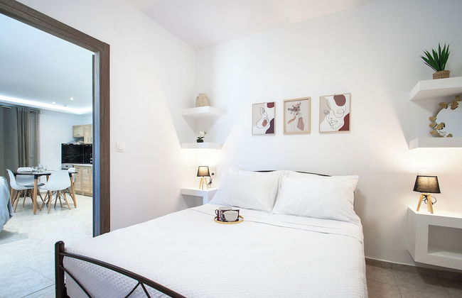 SkyFrame Apartments - Photo 18