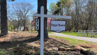 In the Woods by a Pond! Sugar Ranch Guest House! - Foto 5