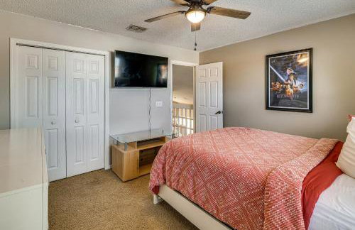 Family Oasis with Game Room and Pool in Davenport! - Foto 19