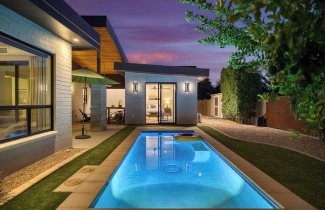 Sundrenched by Avantstay Pool, Mins to Old Town - Foto 40