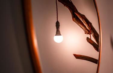 The Cwtch - Woodland cabin with country views! - Photo 9