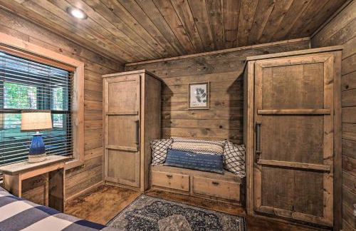 Luxe Broken Bow Cabin with Tesla Charging Station - Photo 26