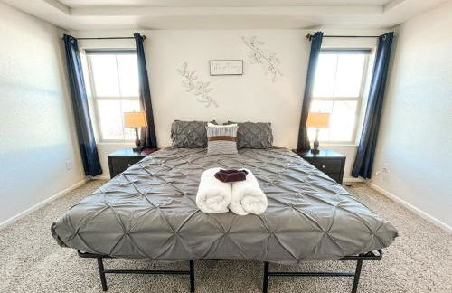 Spacious Family Getaway 20min to downtown sights - Foto 16