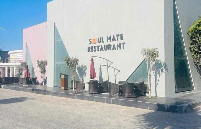 Prime Castle Luxury Hotel Sargodha - Photo 32