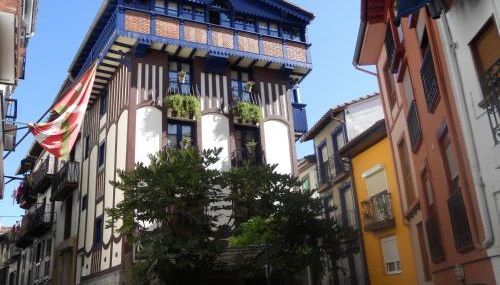 Habitación en costa vasca a 7 minutos de la playa Casa Azul - Foto 1