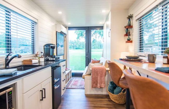 No Cleaning Fee Cozy Container Home The Brazos - Foto 1