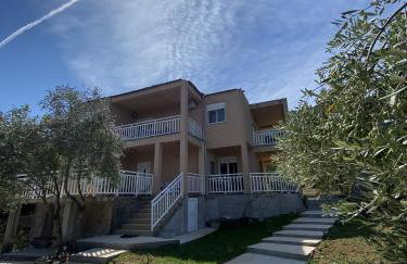 Apartments with parking space Cove Osobjava, Peljesac - 21944 - Foto 1