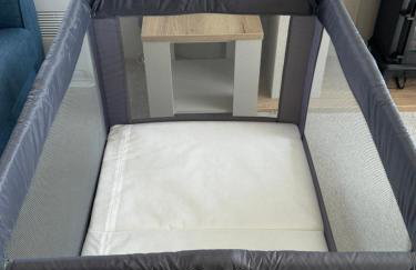 Chichester Lakeside Holiday Park Lakefront Lodge - Foto 3