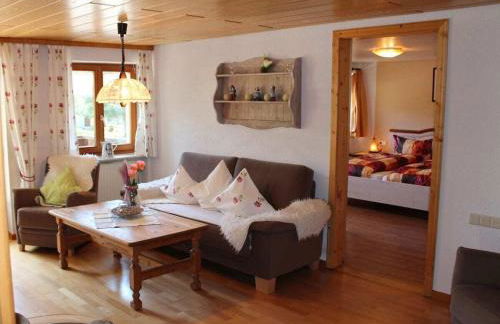 on the Willmann farm - Foto 17