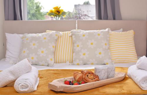 Highwoods Haven Luxury Stay with Garden and Parking - Foto 17