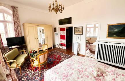 Burg Satzvey - Photo 3