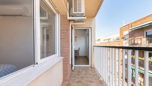 Cadillac Check-in flexible-Bien comunicado-cerca Barcelona - Foto 4