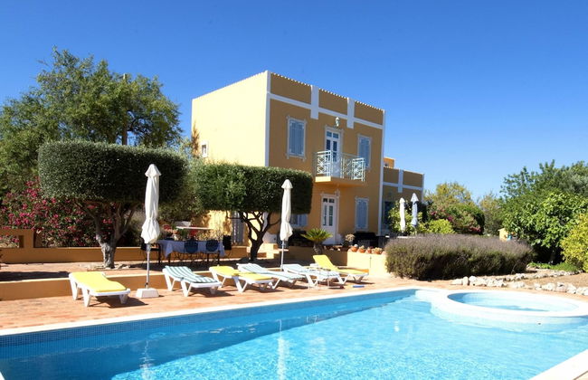 Delightful, Authentic Quinta with Swimming Pool near Beach & Towns - Photo 34
