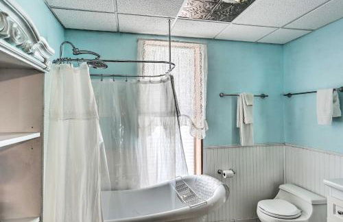 Shop, Hike and Explore! Historic Dtwn Custer Apt - Foto 16