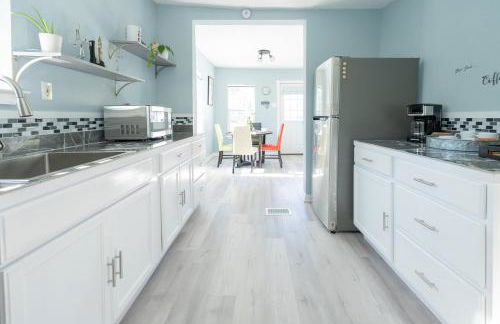 SXSW ready at Cultural Heritage Award winning home -Walk to 6th St, BBQ & Shops - Foto 13