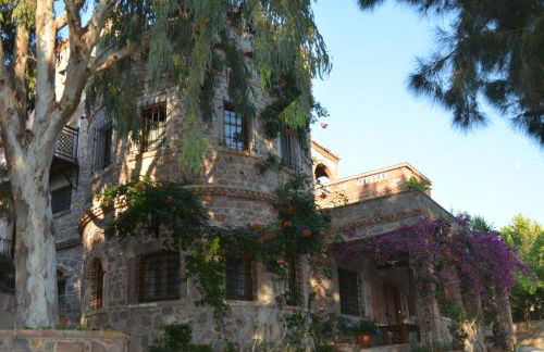 Lesvos Tower House Komninos - Photo 16
