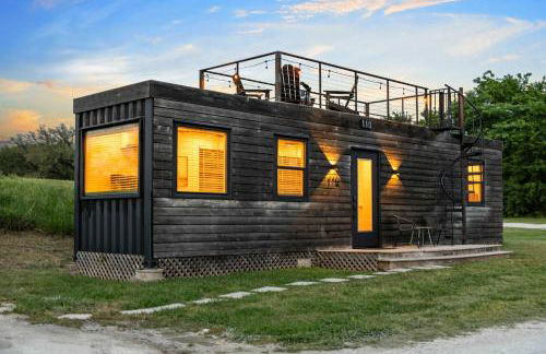 Container Home with Rooftop Views and Pickleball - Foto 1