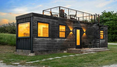 Container Home with Rooftop Views and Pickleball - Foto 1
