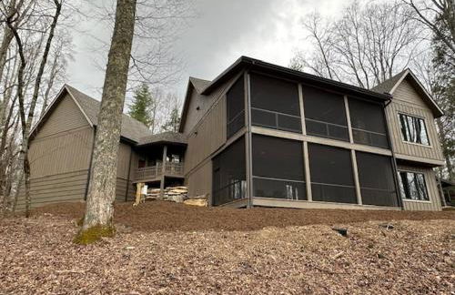 Modern Lodge Getaway, Creek and Mountain View - Foto 29