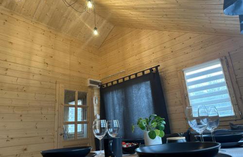 Domek na Wiejskiej - Foto 11