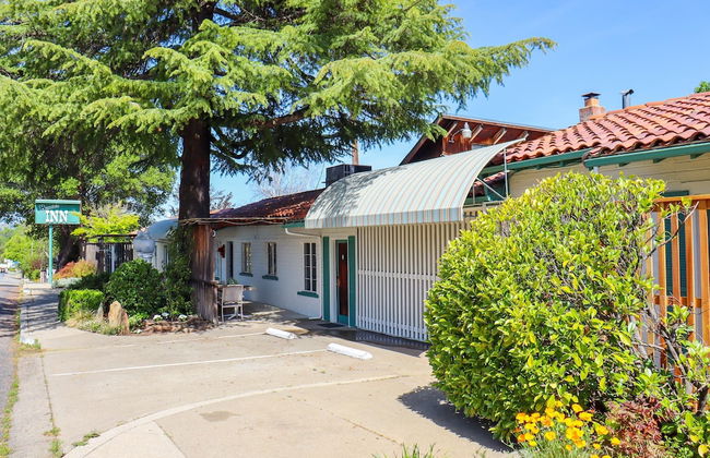 The Bonnie Inn Unit 6 - Photo 18